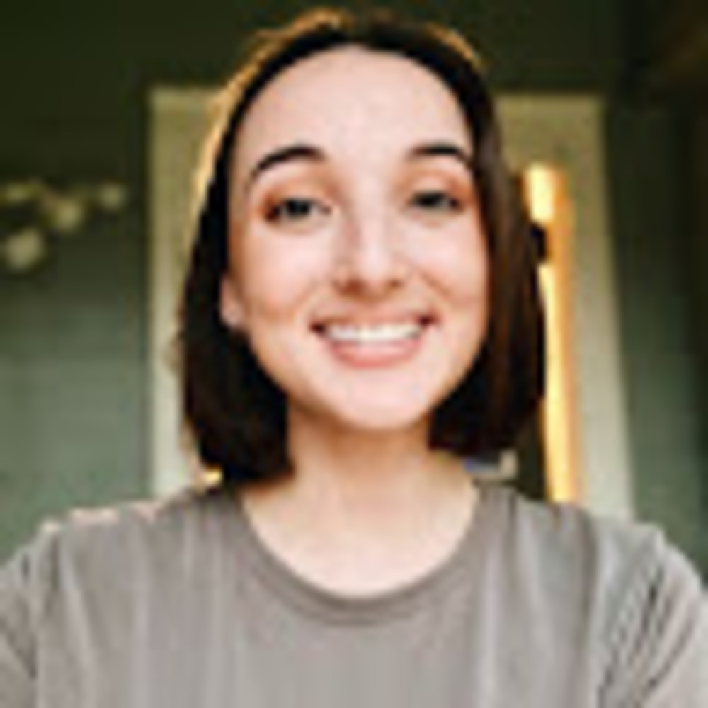 Meet your Posher, Emma